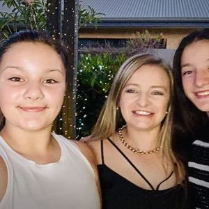 Meet your Posher, Rozane